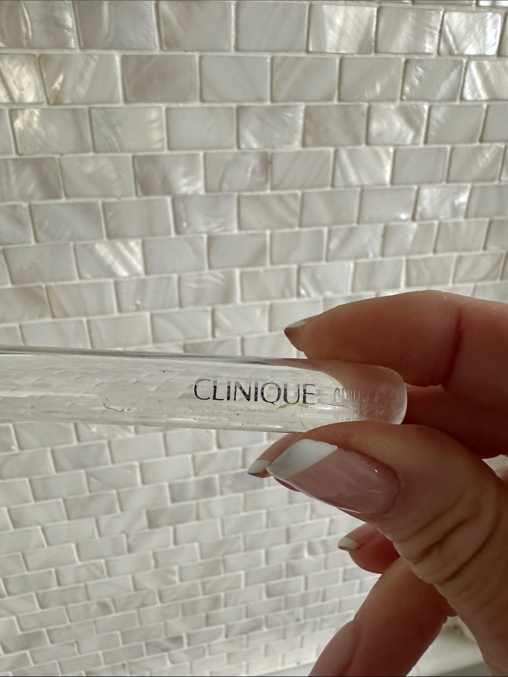 NWT Clinique Makeup Brush - Picture 3 of 4